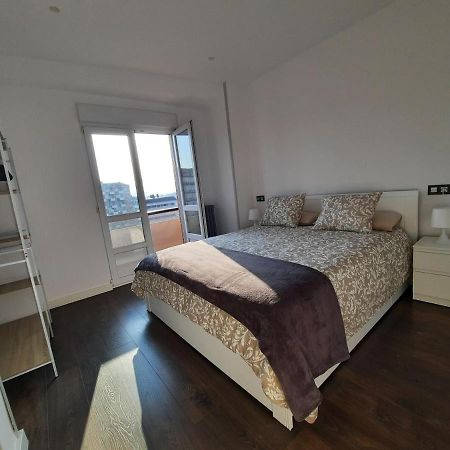 Apartamento Centro Gijon Con Wifi Gratis Y Parking Publico Proximo Incluido Zewnętrze zdjęcie