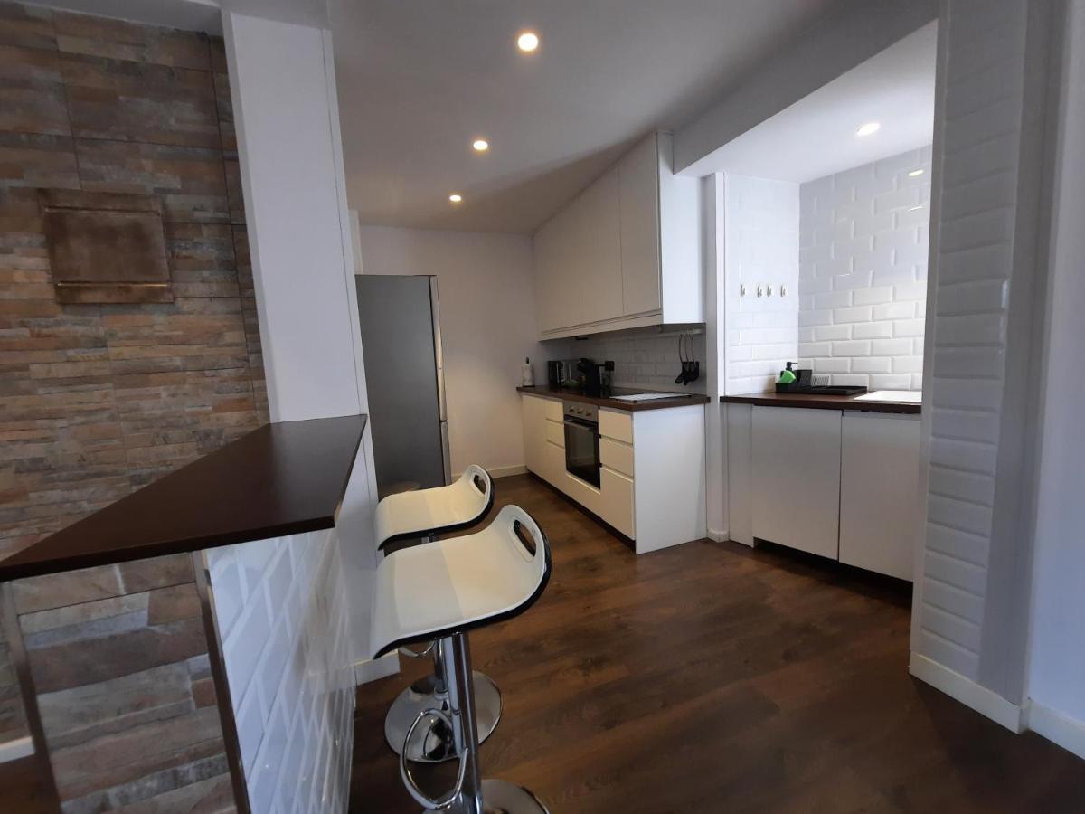Apartamento Centro Gijon Con Wifi Gratis Y Parking Publico Proximo Incluido Zewnętrze zdjęcie