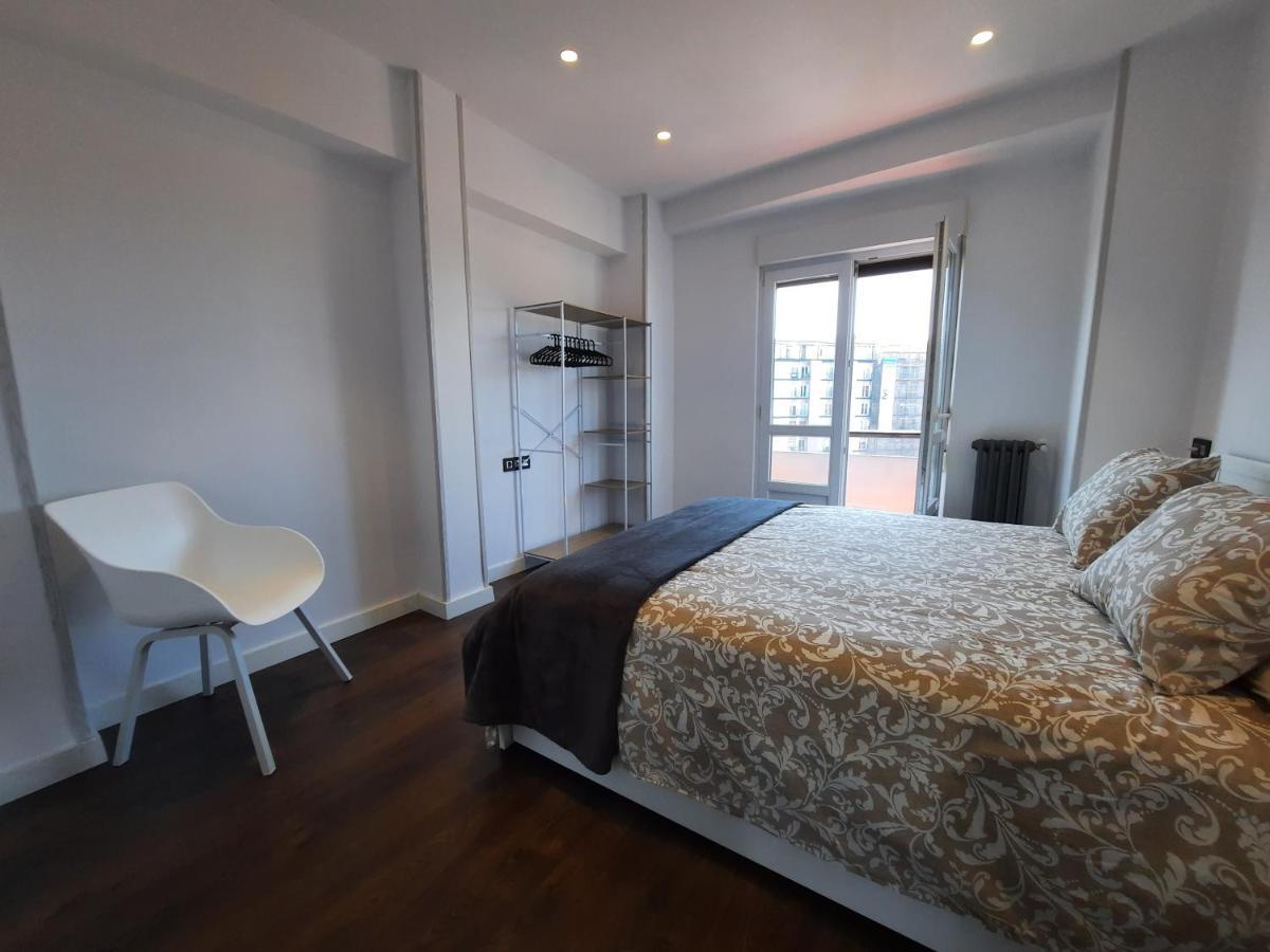 Apartamento Centro Gijon Con Wifi Gratis Y Parking Publico Proximo Incluido Zewnętrze zdjęcie