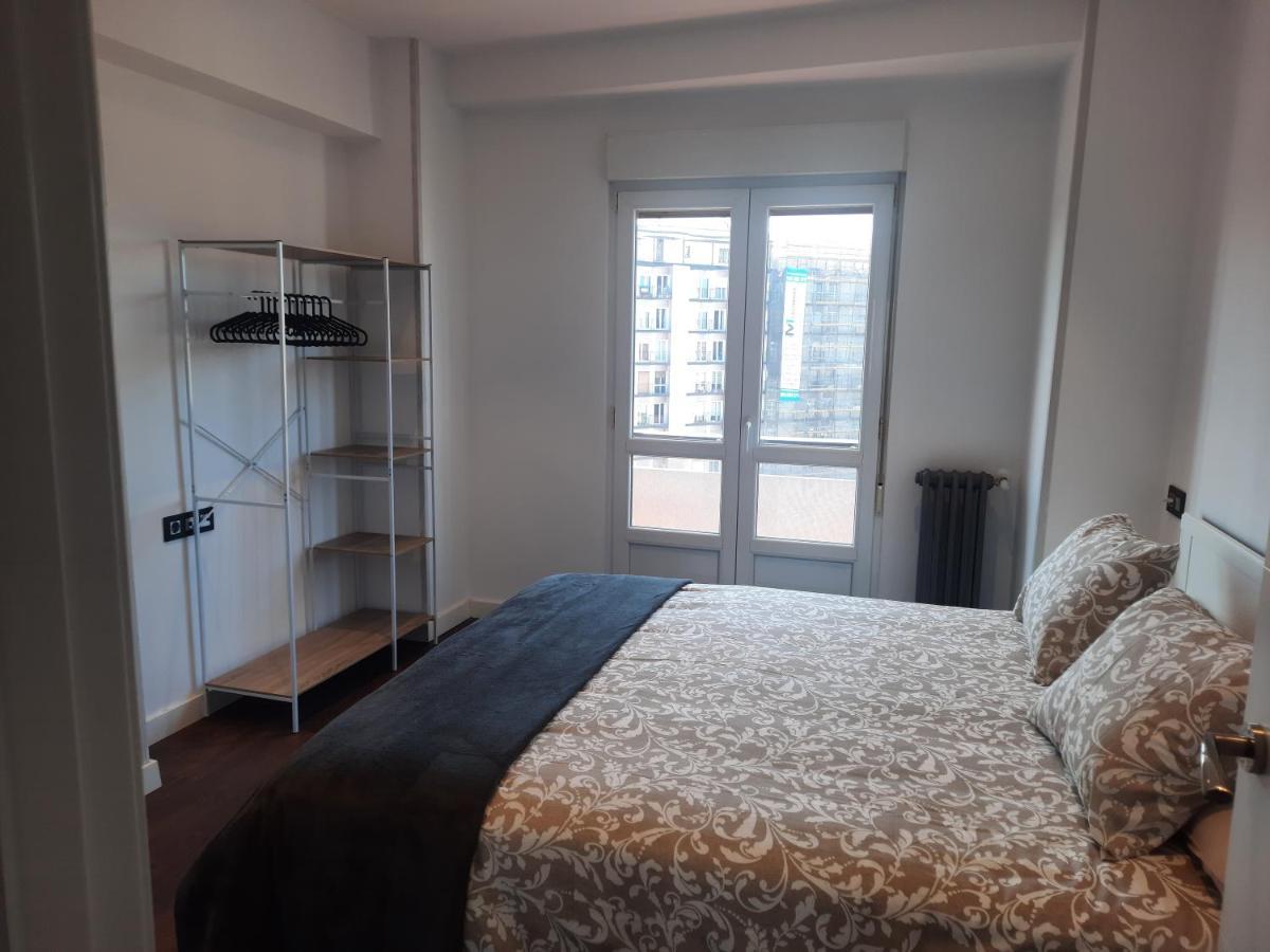 Apartamento Centro Gijon Con Wifi Gratis Y Parking Publico Proximo Incluido Zewnętrze zdjęcie